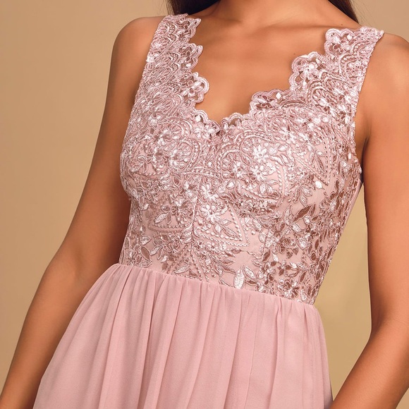 Lulu’s Dusty Lavender Embroidered Maxi Dress - Picture 5 of 10